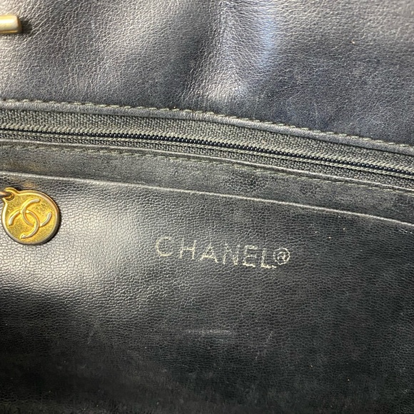 ❌SOLD ON E🅱️🅰️Y❌CHANEL CC black quilted shoulder bag CC logo turn lock Bag 💮 - Picture 14 of 17